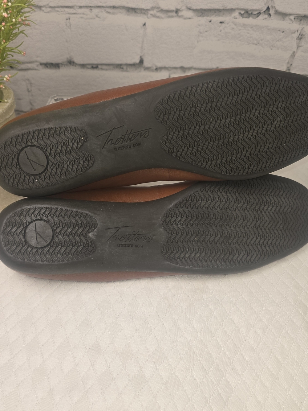 WOMENS TROTTERS SIMONA COGNAC SLIP ON SHOE LOAFERS LEATHER CASUAL SIZE 11 - Picture 9 of 12
